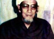 KH. AHYAT CHALIMY 4 KH. AHYAT CHALIMY