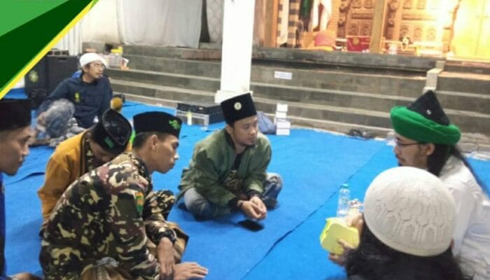 Generasi Muda NU Kab. Karawang bersilaturrahmi dengan Al-Mukarom Sayyid Seif Alwi