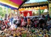 Hukum Sedekah Laut (Larung Sesaji) dan Sedekah Bumi (Sedekah Desa)