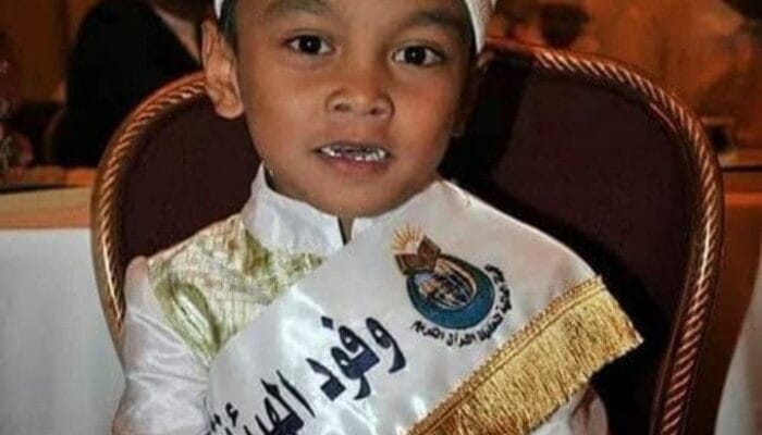 Dia lah yg mengharumkan nama bangsa di kancah dunia yg tidak di ekspos media