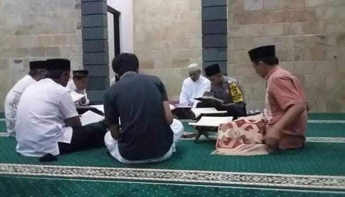 Tadarus Harus Dijauhi?