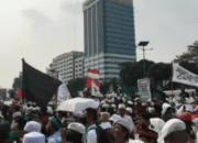 MenjadiOrator Aksi Bela Pancasila Tak Hafal Sila ke 4, Eko: Dsrnya Khilafah Ya Khilafah Saja