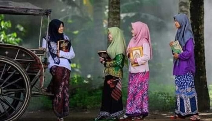 KEUTAMAAN WANITA