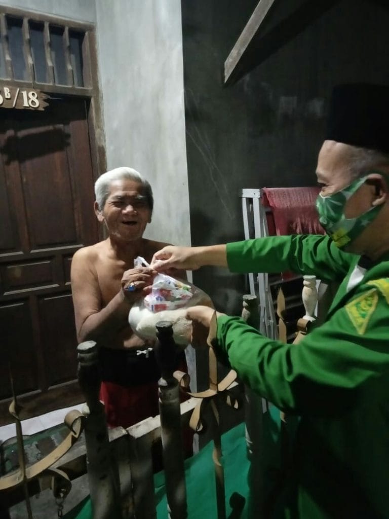 INDAHNYA BERBAGI (ANSOR CANGGU JETIS) 2 SORBANSANTRI.COM