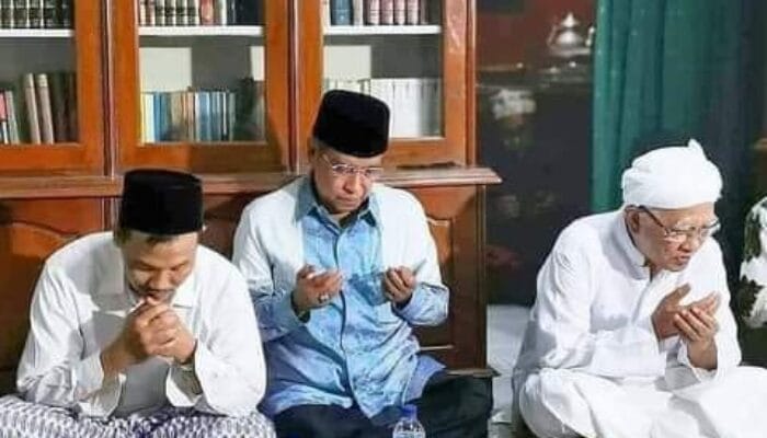 JANGAN SOK-SOK AN MEMBELA AGAMA