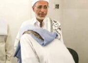 MAKAN DARI SISA TAMU