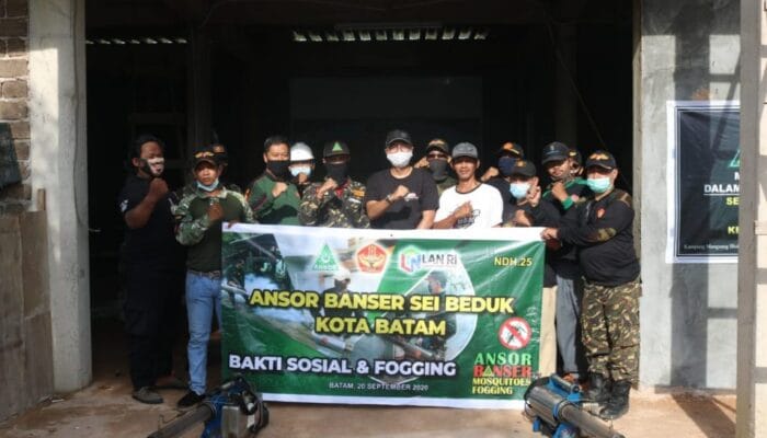 Cegah DBD, Ansor Sei Beduk Lakukan Foging