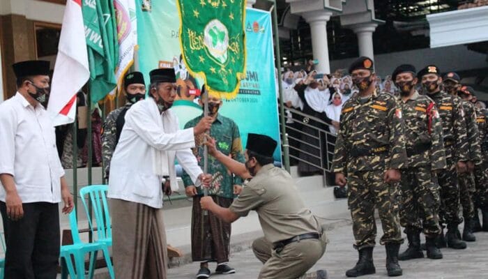 Kirab 100 Ribu Doa Pager Bumi KH Hasyim Asy’ari Dapat Sambutan Hangat Dari Masyarakat