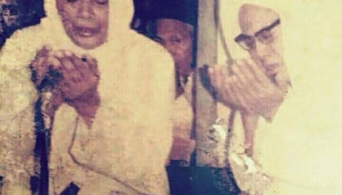 MBAH HAMID TAK BERDAYA MELIHAT NABI MUHAMMAD SAW