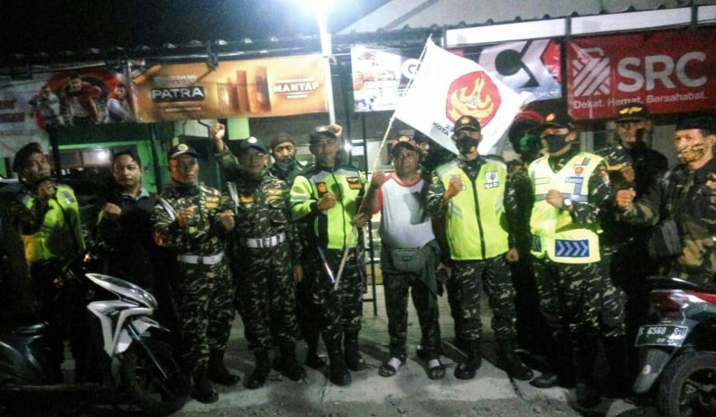 BANSER jalan kaki madiun banyuwangi memperingati hari pahlawan, hari santri nasional 4 SORBANSANTRI.COM