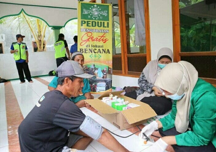 LKNU LAZISNU Peduli Cilacap Gelar Bakti Sosial di Wanareja 3 SORBANSANTRI.COM