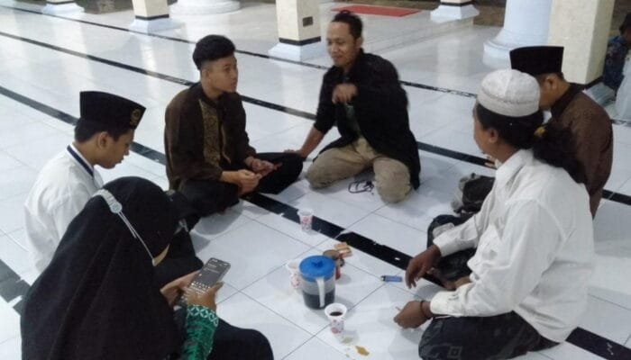 LTN NU, LEMBAGA PERS RANTING DAN PAC IPNU IPPNU JETIS GELAR KOORDINASI