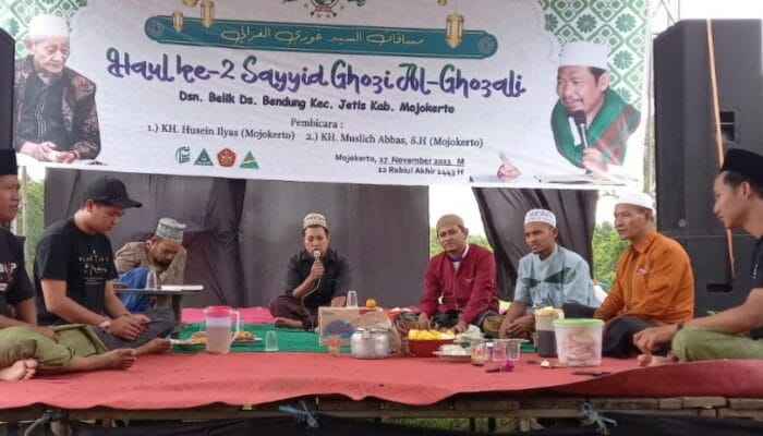 KHOTMIL QUR’AN AWALI HAUL MBAH SAYYID GHOZI AL GHOZALI  BENDUNG JETIS MOJOKERTO