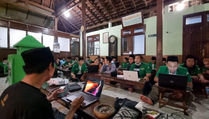 Workshop Sekaligus Konsolidasi Media-Cyber PC GP Ansor se Jawa Tengah