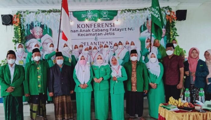 SAHABATI ROUDLOTUL JANNAH TERPILIH KEMBALI MENJADI KETUA PAC FATAYAT JETIS 2021 – 2025