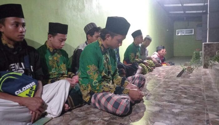 Harlah IPNU ke 68 tahun, IPNU IPPNU Kutorejo Gelar Ziarah Muasis