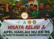 Ngalap barokah para alim ulama’ satkoryon banser kecamatan ngoro adakan ziarah ke makam  para muassis