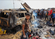Israel Mengatakan Kebakaran yang Disebabkan oleh Serangan di Rafah Mungkin Telah Menyebabkan Kematian Warga Sipil