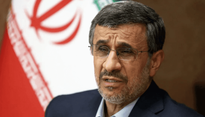 Ahmadinejad Didiskualifikasi, Larijani Daftar Pemilihan Presiden Iran